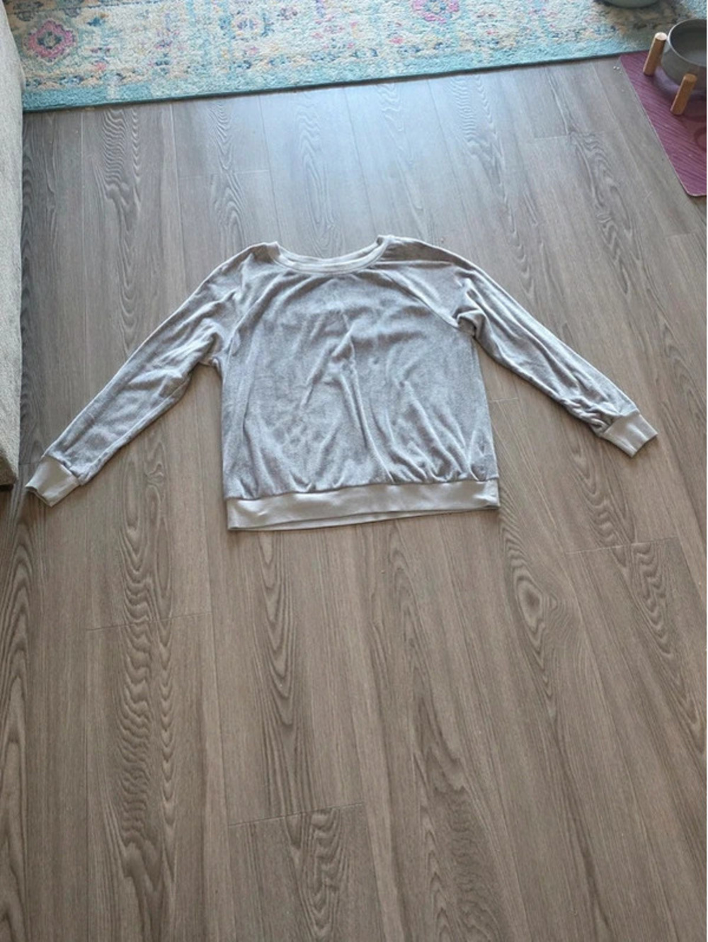 Secret Treasures Women's Grey Pullover Sweatshirt Size S